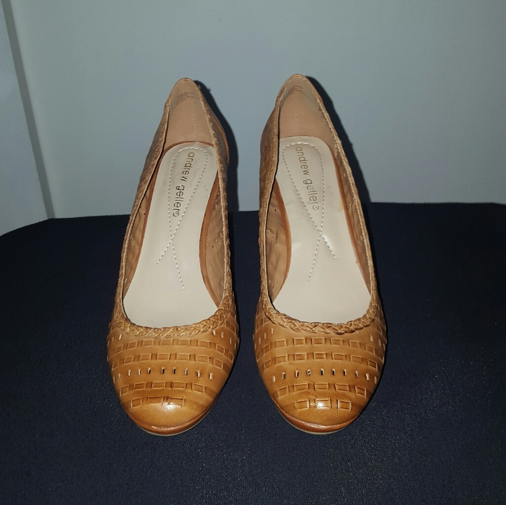 Andrew Geller tan leather heels.